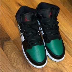 Air Jordan 1 Mid ( GS )